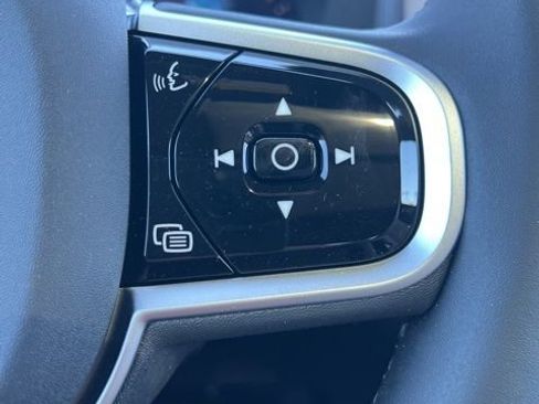 New 2026 Volvo XC90 B5 Core image 13