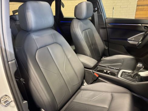 Used 2022 Audi Q3 2.0T Premium Plus AWD/4WD image 24