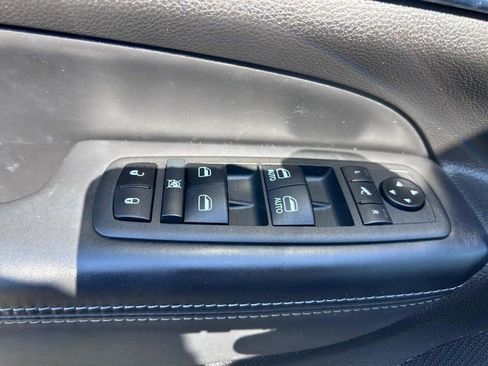 Used 2021 Jeep Grand Cherokee Overland image 17