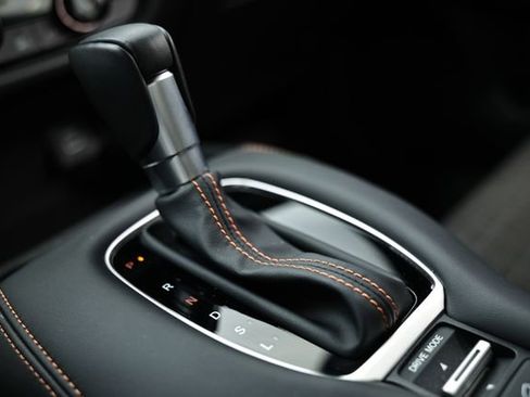 Certified 2025 Honda HR-V Sport image 39
