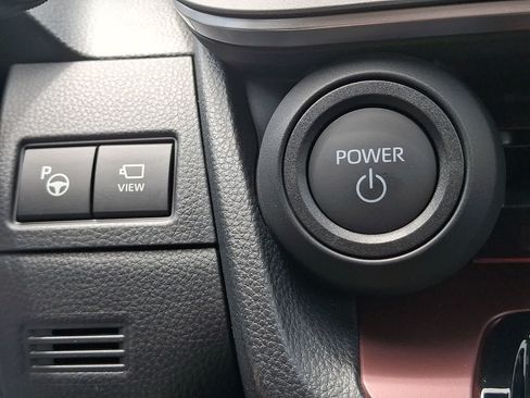 New 2026 Toyota Prius Plug-In Hybrid FWD image 17