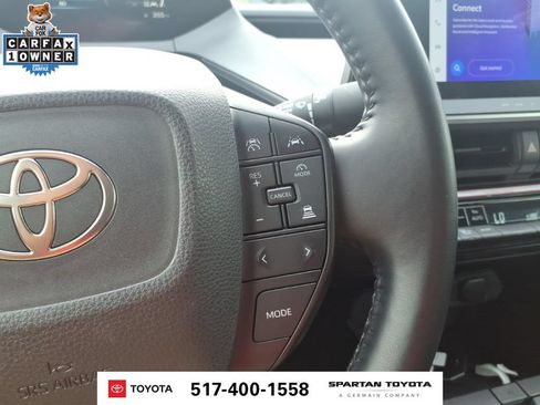 Used 2024 Toyota Prius LE FWD image 18