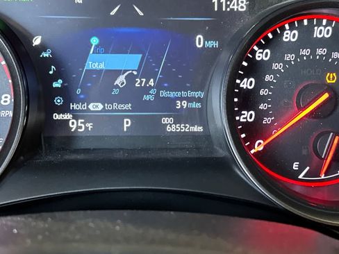 Used 2021 Toyota Camry XSE FWD image 25