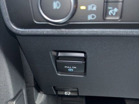 New 2025 Ford Bronco Outer Banks w/ Sasquatch Package image 33