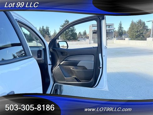 Used 2020 Chevrolet Colorado W/T w/ WT Convenience Package image 35