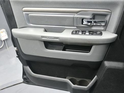 Used 2014 RAM 3500 Big Horn w/ Black Appearance Group image 22