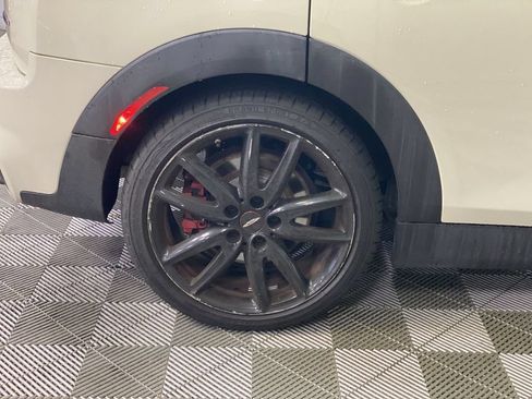 Used 2019 MINI Cooper Clubman John Cooper Works w/ Driver Assistance Package AWD/4WD image 18