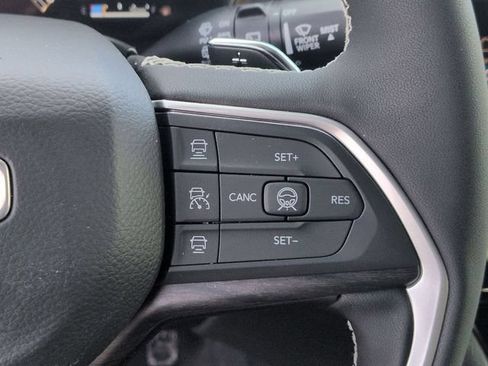 New 2026 Jeep Grand Cherokee Altitude AWD/4WD image 20