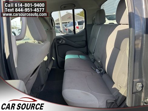 Used 2011 Nissan Frontier SV w/ SV Premium Utility Pkg image 30