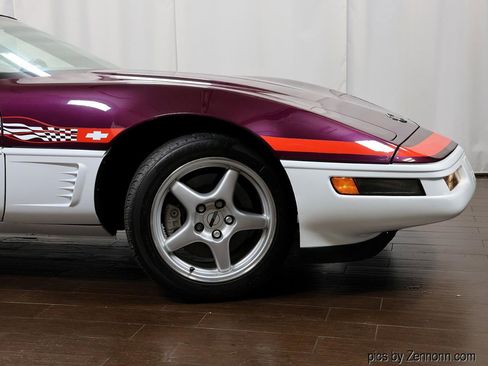 Used 1995 Chevrolet Corvette Convertible RWD image 5