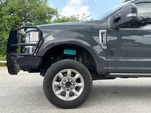 Used 2021 Ford F250 Lariat w/ Tremor Off-Road Package AWD/4WD image 5