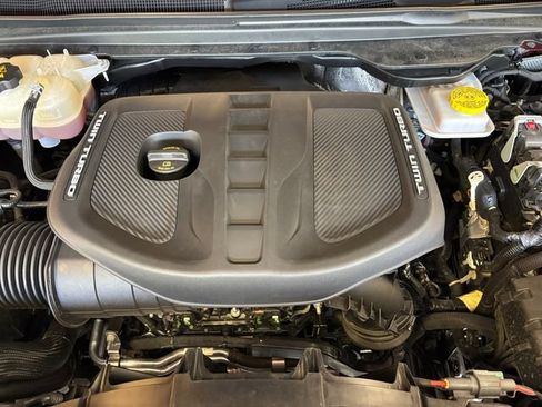 Used 2025 RAM 1500 Limited AWD/4WD image 30