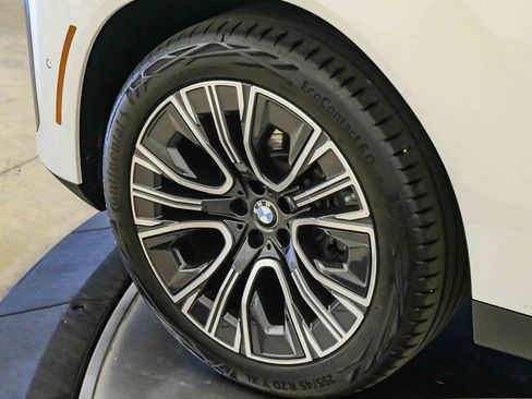Used 2026 BMW X3 xDrive30i w/ Convenience Package AWD/4WD image 10