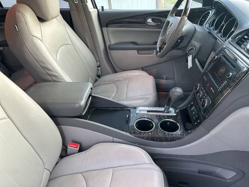 Used 2014 Buick Enclave Leather FWD image 28