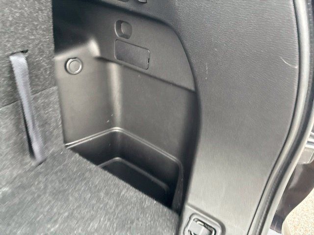 Used 2025 Mitsubishi Outlander SE FWD image 62