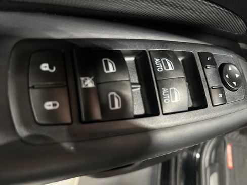 Used 2020 Dodge Durango R/T AWD/4WD image 30