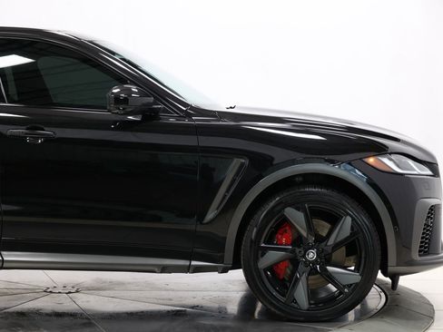 Used 2021 Jaguar F-PACE SVR image 65