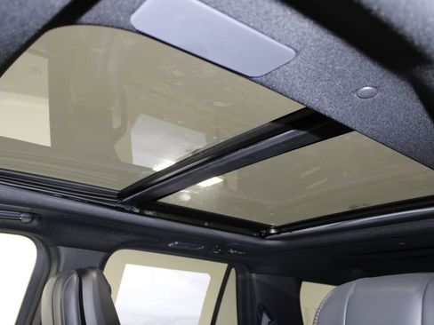 New 2025 Lincoln Navigator Reserve w/ Jet Appearance Package image 60