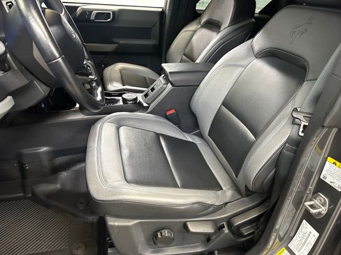 Used 2021 Ford Bronco Black Diamond AWD/4WD image 5