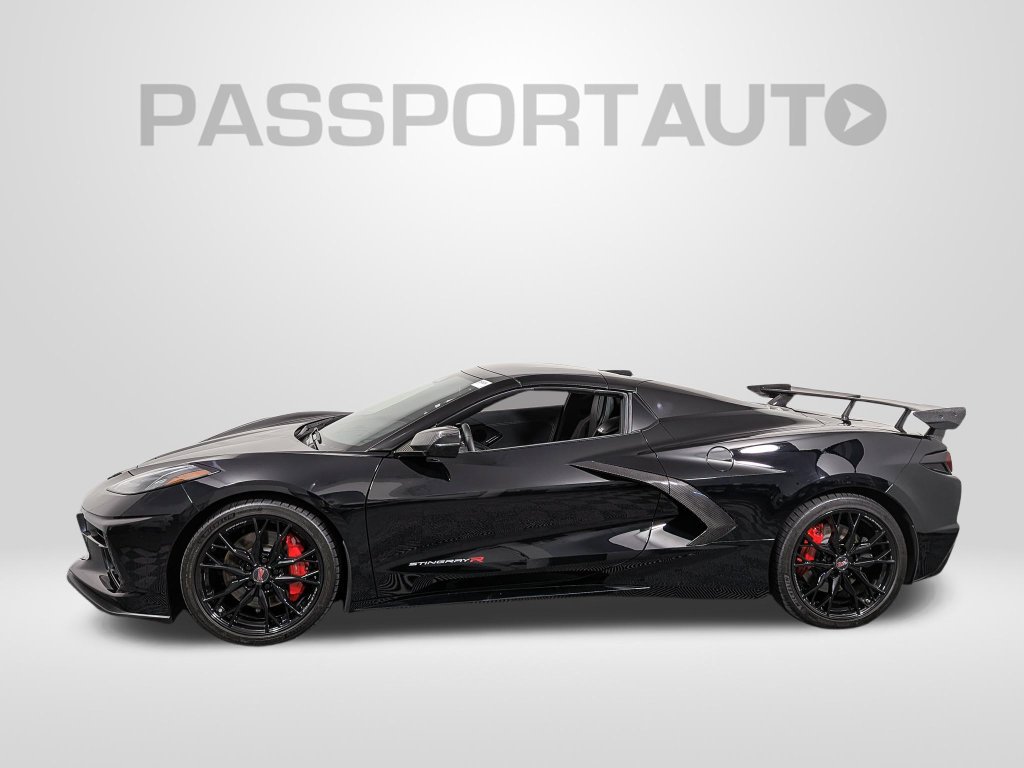 Used 2024 Chevrolet Corvette Stingray Preferred Conv w/ Z51 Performance Package RWD image 8