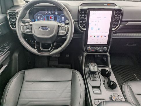 Used 2024 Ford Ranger Lariat w/ FX4 Off-Road Package image 17