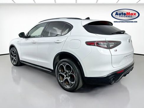 Used 2024 Alfa Romeo Stelvio Veloce AWD/4WD image 2