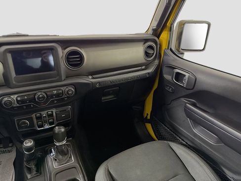 Used 2019 Jeep Wrangler Unlimited Sport S image 23