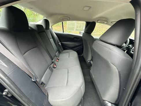 Used 2024 Toyota Corolla LE FWD image 20