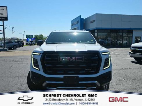 New 2026 GMC Yukon AT4 Ultimate AWD/4WD image 2