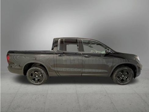 New 2026 Honda Ridgeline Black Edition image 7
