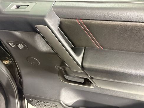 Used 2010 Nissan Titan PRO-4X w/ Pro-4x Leather Pkg image 15