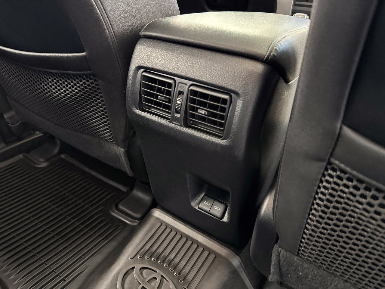 Used 2023 Toyota 4Runner SR5 Premium w/ Moonroof Package AWD/4WD image 48
