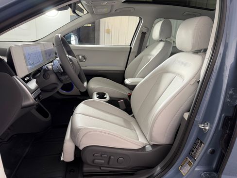 Used 2024 Hyundai Ioniq 5 Limited image 5