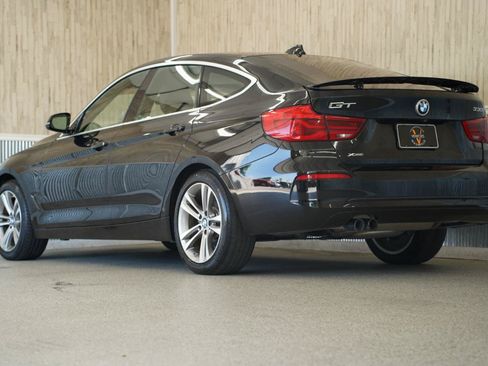 Used 2018 BMW 330i Gran Turismo xDrive AWD/4WD image 7