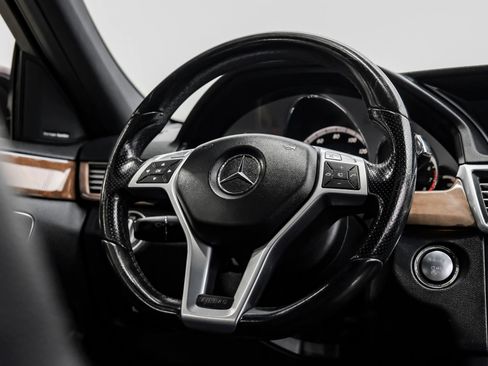 Used 2013 Mercedes-Benz E 350 4MATIC Sedan w/ Premium 1 Pkg image 17