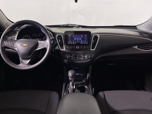 Used 2024 Chevrolet Malibu LT FWD image 15