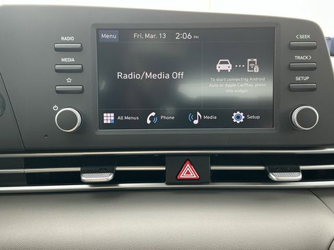 New 2026 Hyundai Elantra SE FWD image 16