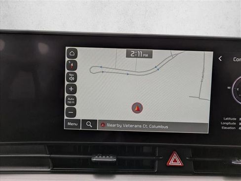 Used 2025 Kia Sportage EX image 17