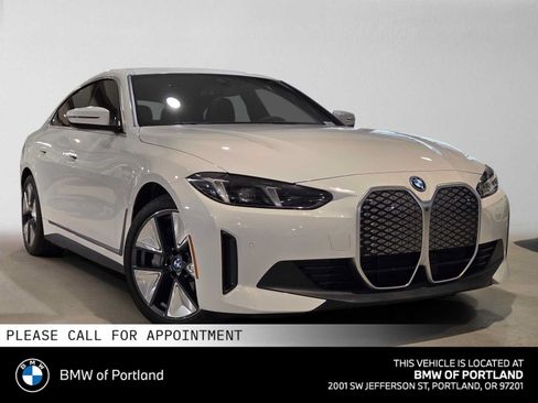 Used 2025 BMW i4 xDrive40i w/ M Sport Package AWD/4WD image 1