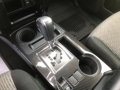 Used 2021 Toyota 4Runner SR5 AWD/4WD image 19