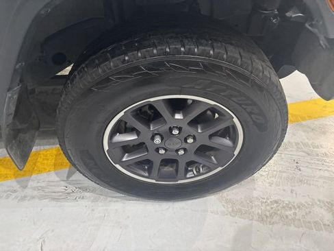 Used 2020 Jeep Wrangler Unlimited Willys image 42