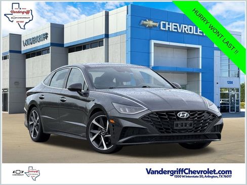 Used 2021 Hyundai Sonata SEL Plus w/ Tech Package FWD image 1