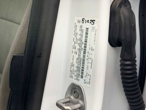 Used 2020 Ford Escape S image 35