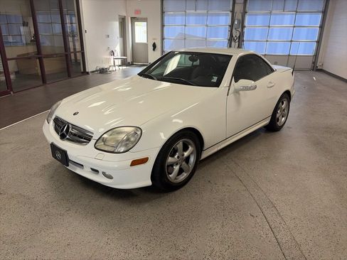 Used 2002 Mercedes-Benz SLK 320 image 5