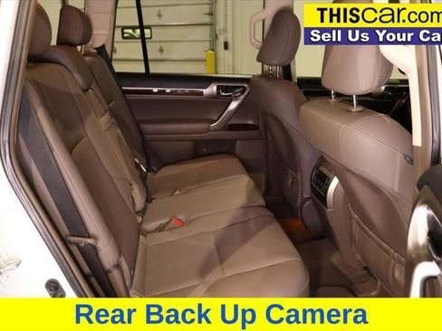 Used 2019 Lexus GX 460 Premium image 24