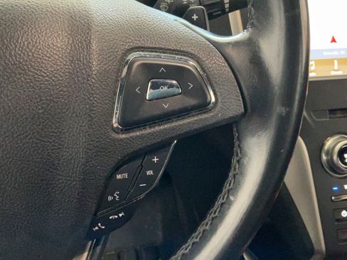 Used 2017 Lincoln MKC Select w/ Select Plus Package FWD image 17