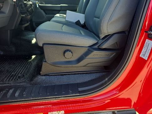 New 2026 Ford F550 4x4 Regular Cab Super Duty image 11