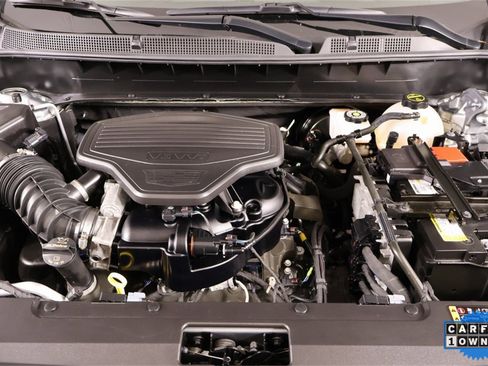 Certified 2025 Cadillac XT6 Premium Luxury image 22