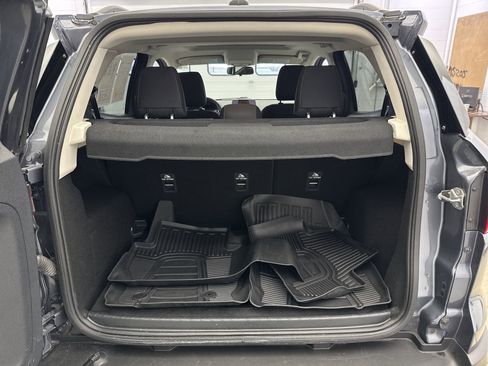 Used 2022 Ford EcoSport SE w/ SE Convenience Package image 22