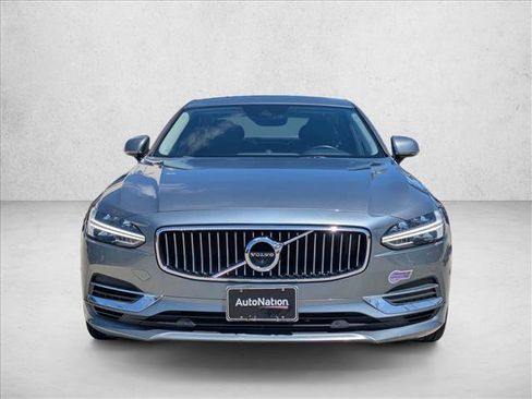 Used 2018 Volvo S90 T8 Inscription w/ Convenience Package AWD/4WD image 2